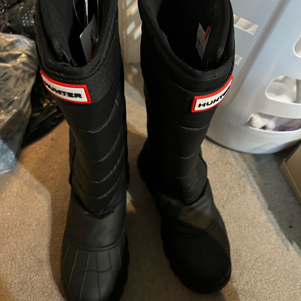 Hunter Black Winter Boots (s: 10)